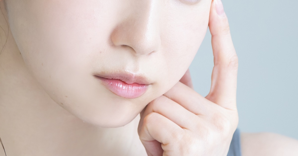 毛穴の開きは自分でケアできる。原因やスキンケア・生活習慣のポイント