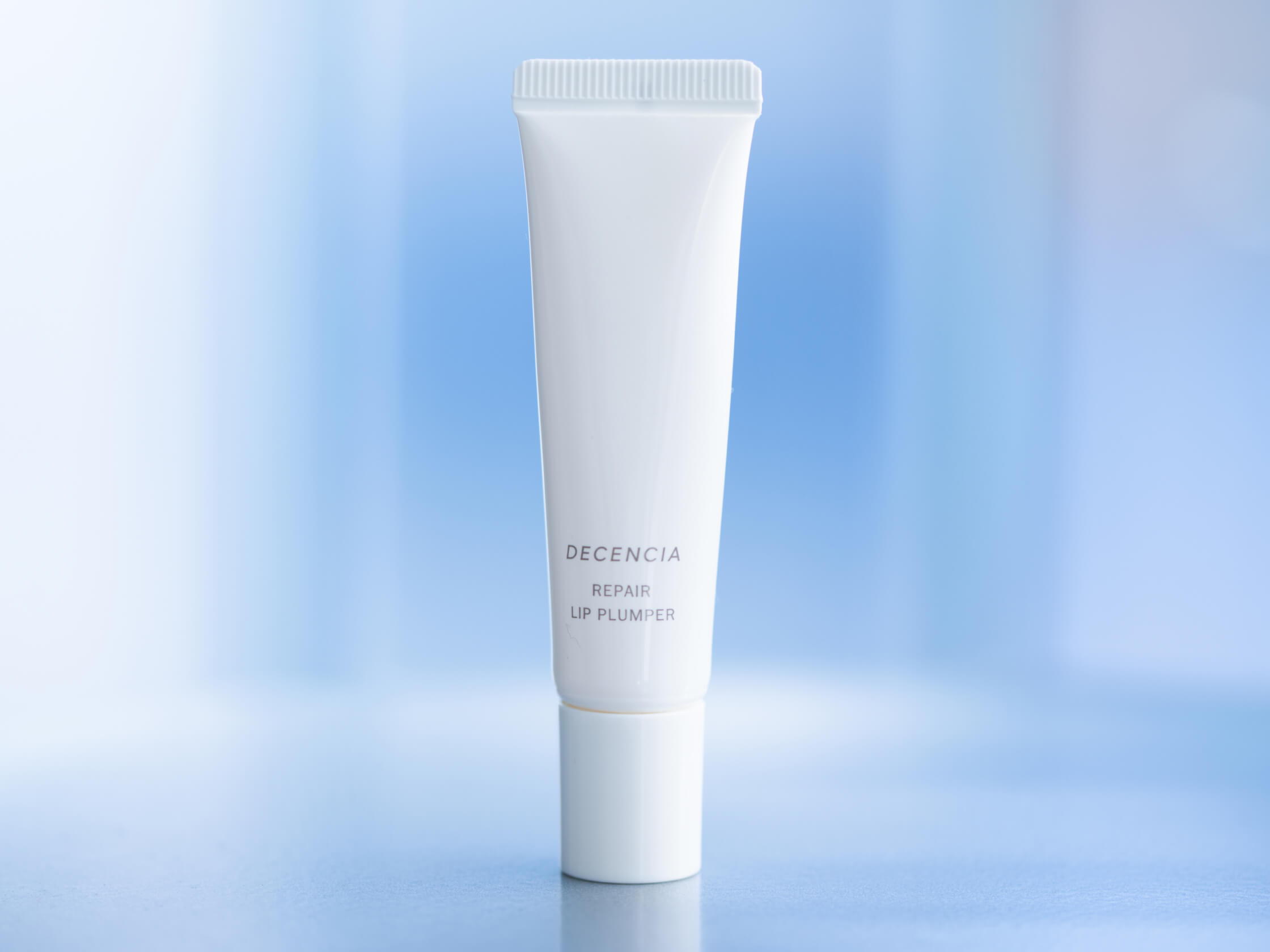 おとなの唇に、ふっくらハリ感※1。ディセンシア リペア リップ プランパー誕生。