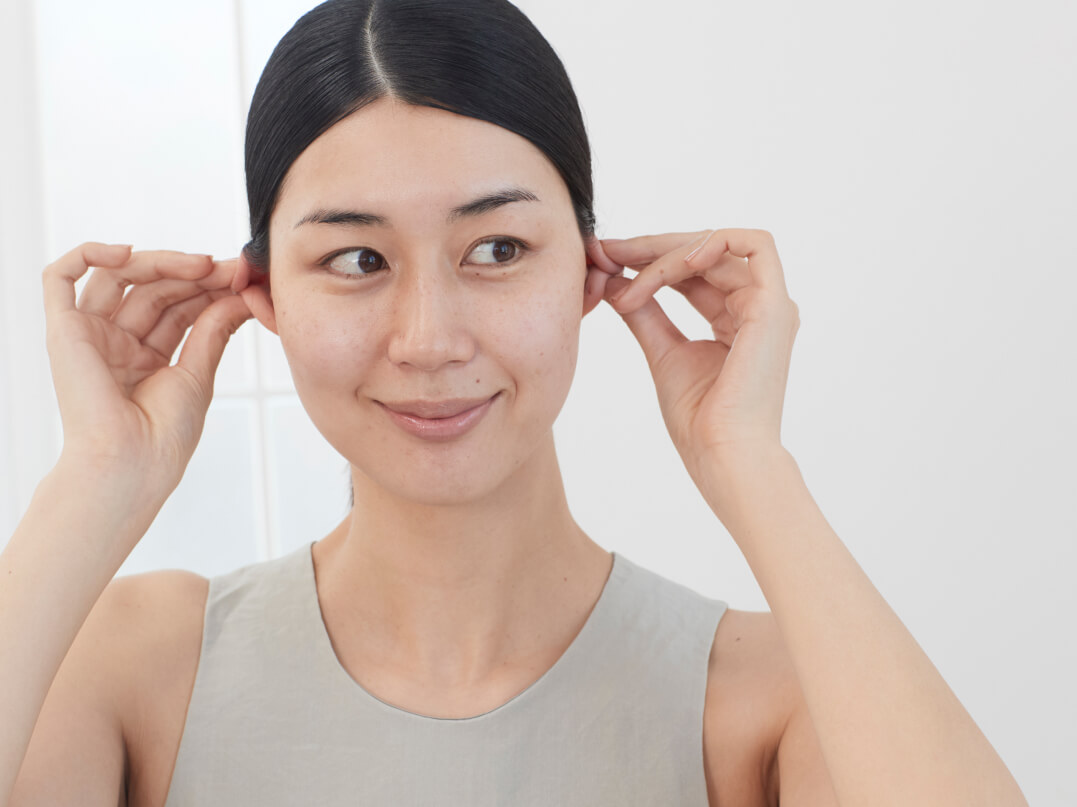 耳回しでマスクの跡残り対策