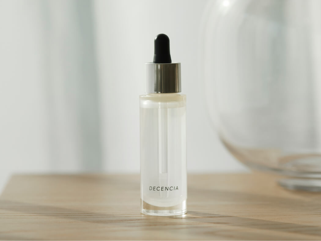 美白※ケアの充実には新＜ディセンシアホワイト シリーズ＞