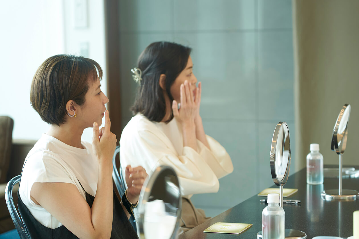 「小鳥に触れるようにやさしく」毎日のお手入れが変わる、実践レッスン