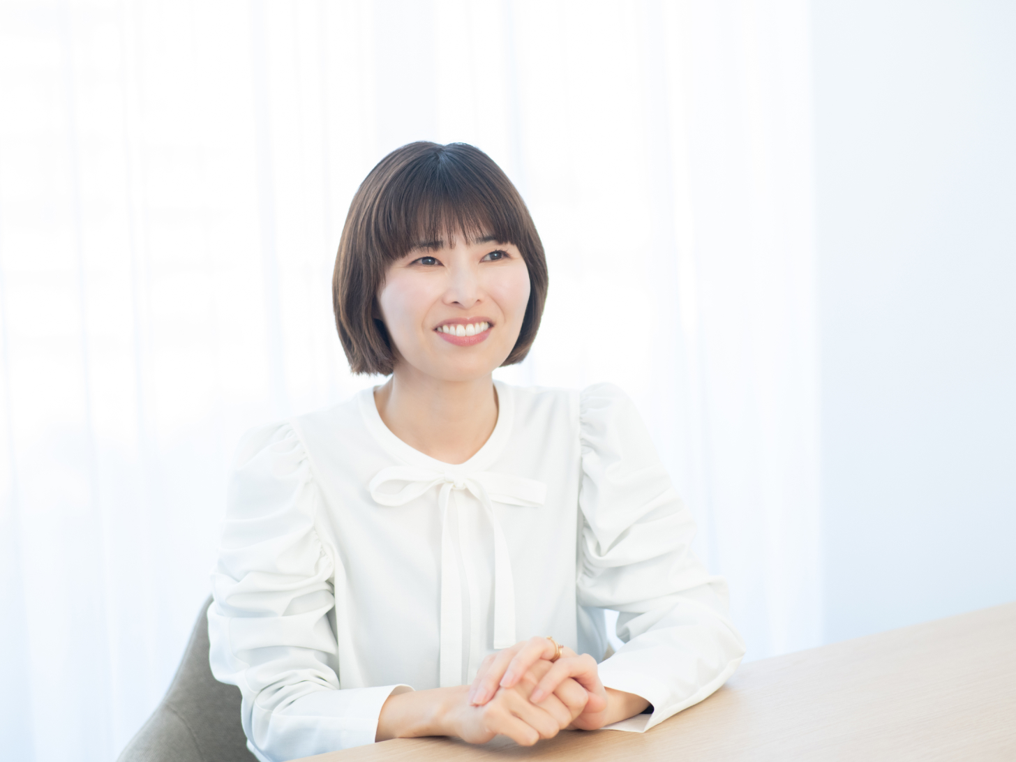 「肌の急老けに応える。敏感肌対応もする。その両立が絶対でした」（星）