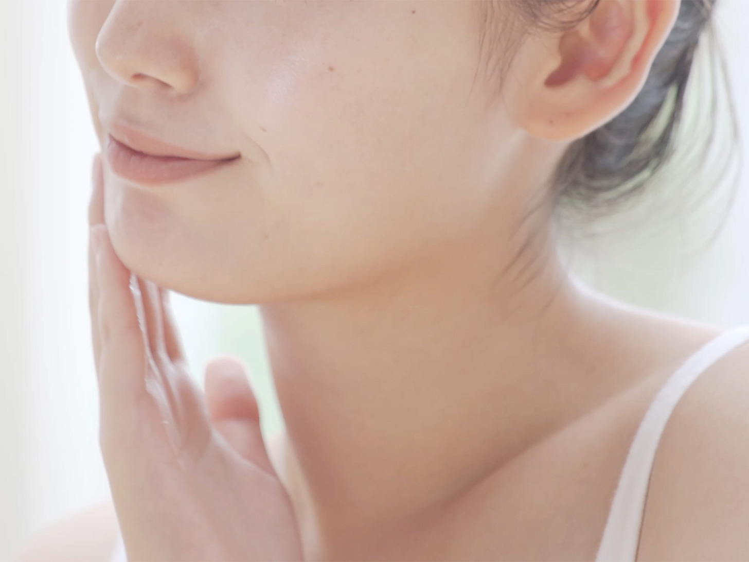 敏感肌向け化粧水の選び方。肌荒れ対策と肌にやさしいスキンケア